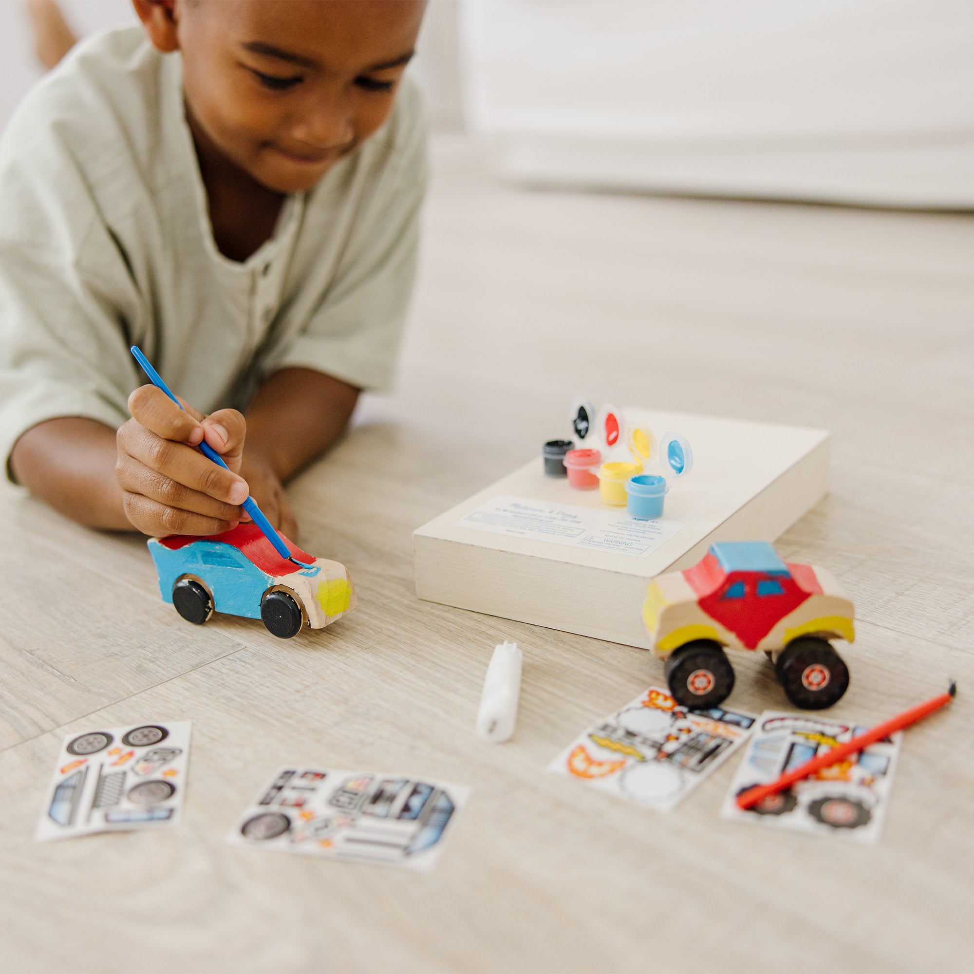 Created By Me!? Vehicles Craft Kit 2-Pack: Race Car & Monster Truck - Image 2