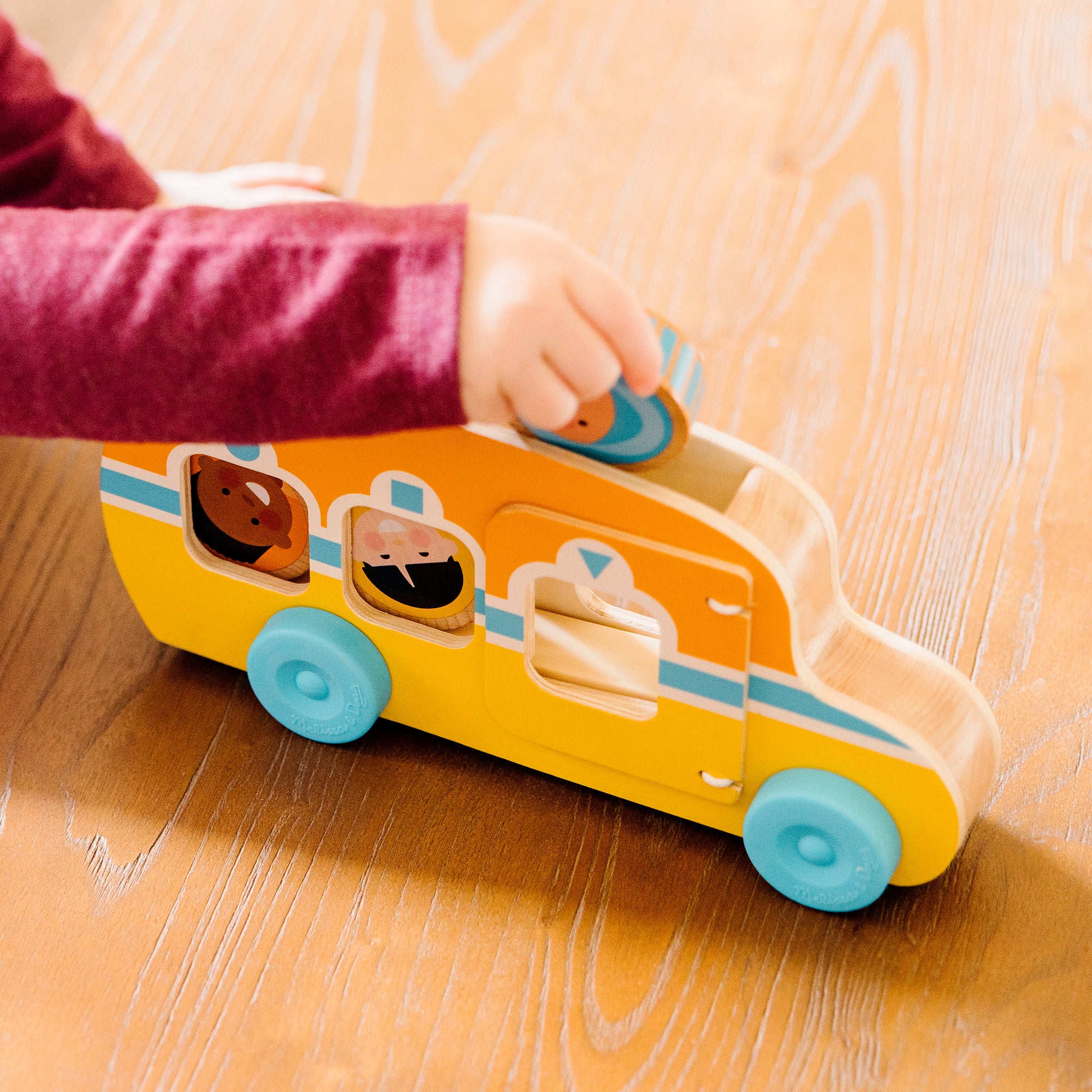 GO Tots Roll & Ride Bus - Image 7
