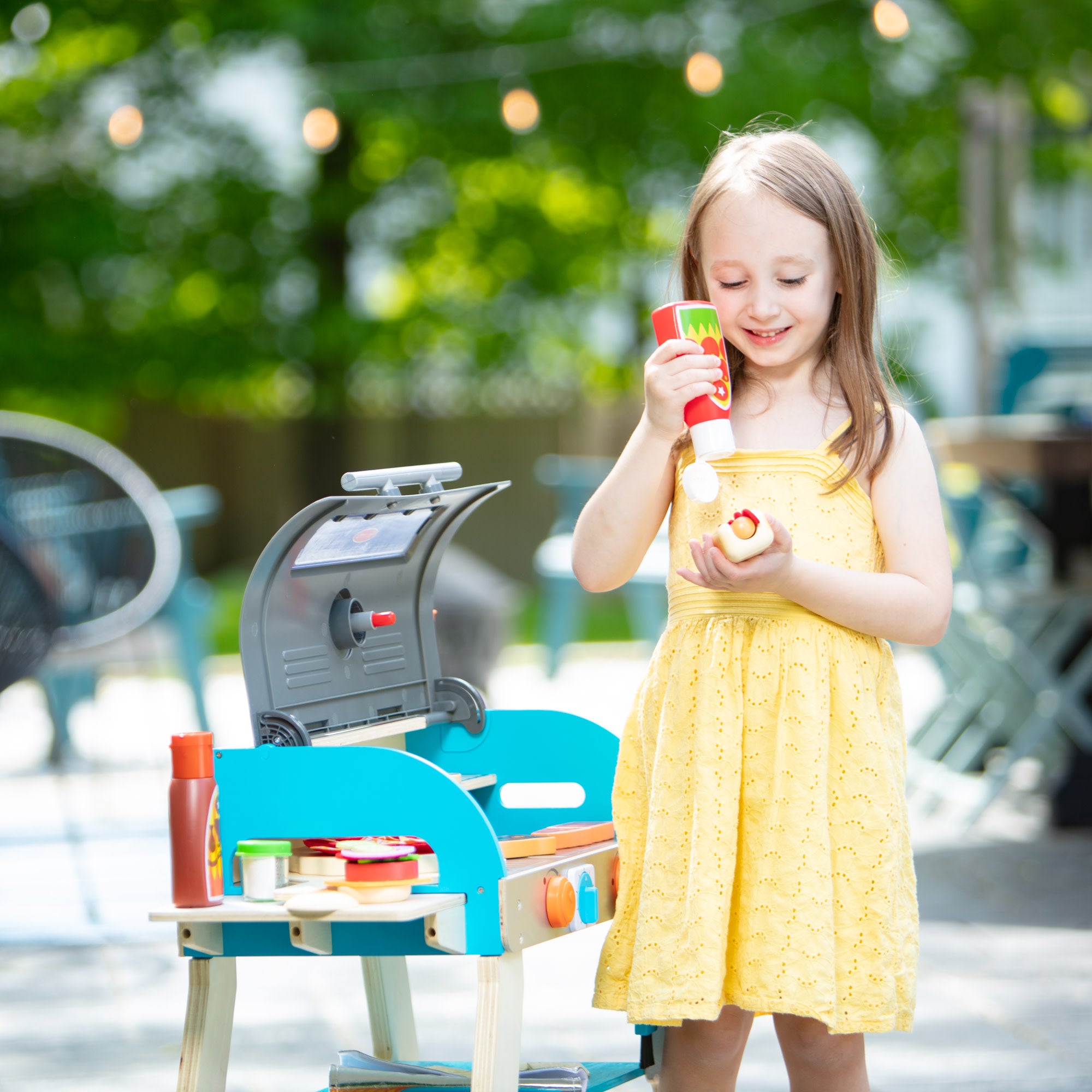 Deluxe Grill & Pizza Oven Play Set - Image 8