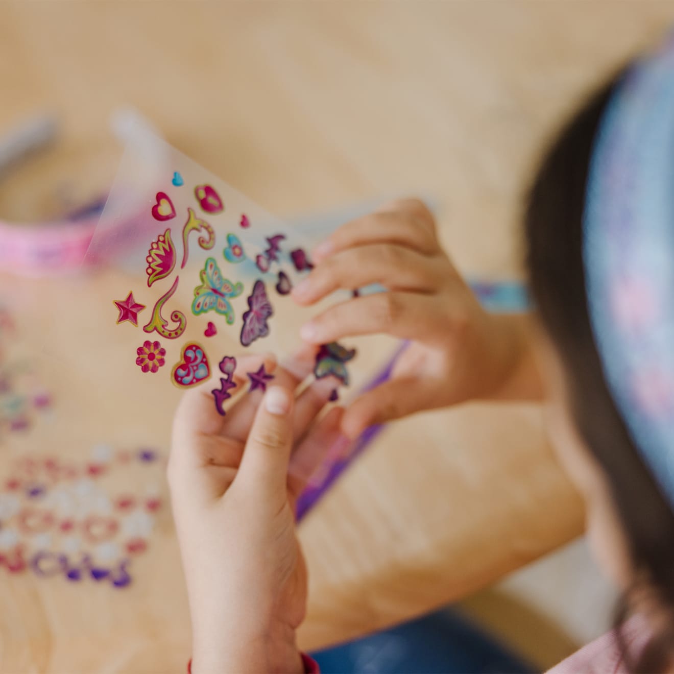 Created by Me! Headbands Design and Decorate Craft Kit - Image 7