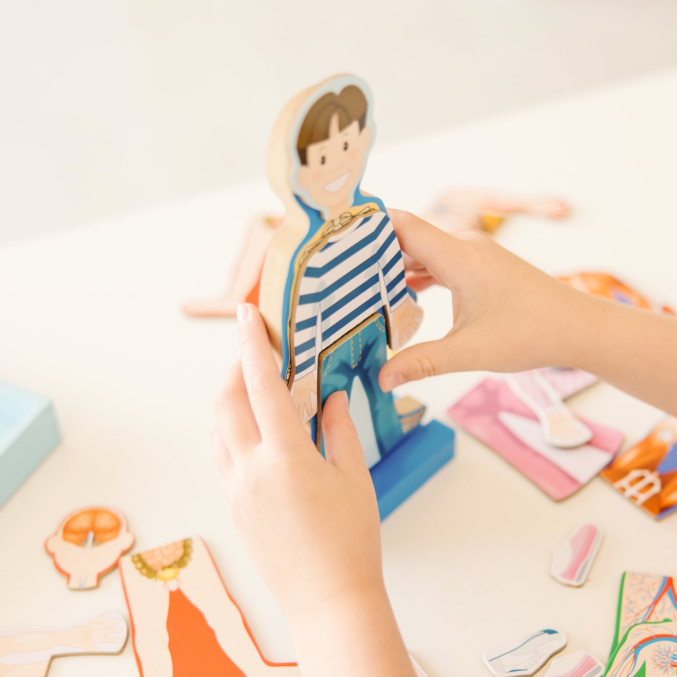 Magnetic Human Body Play Set - Image 8