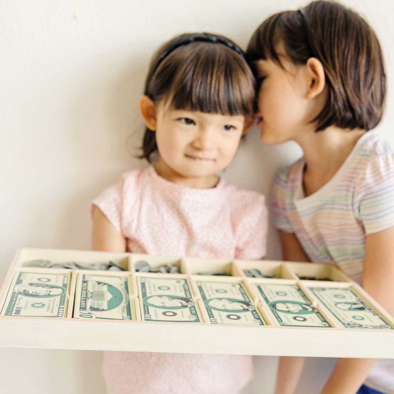 Classic Play Money Set - Image 8