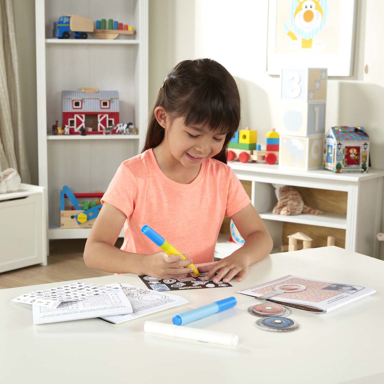 Secret Decoder Deluxe Activity Set - On the Go - Image 2